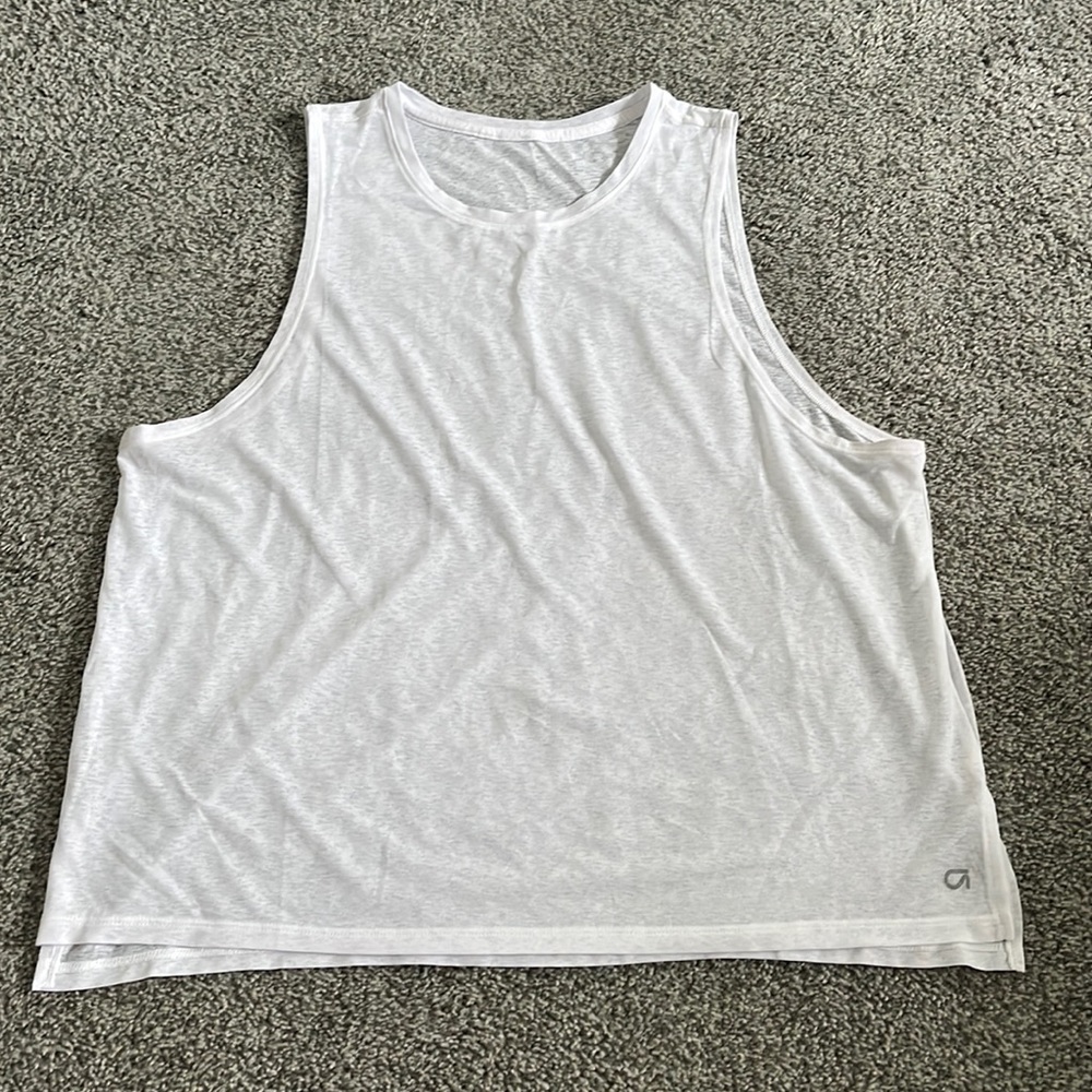 Gap Fit White Workout Tank Top SIZE M